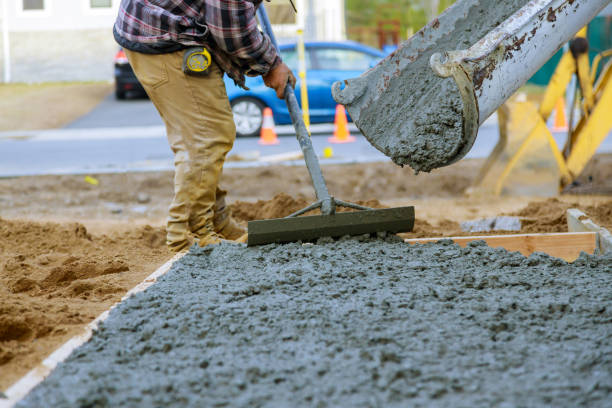 Best Concrete Demolition Services in Edinburg, IL